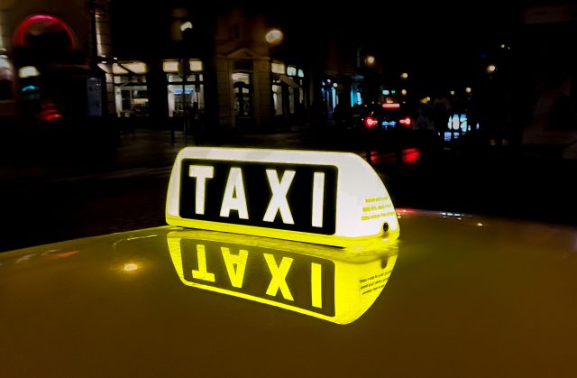 Prendre un taxi, quels sont les avantages ?