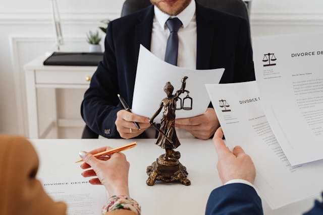 Pourquoi faire appel à un avocat spécialisé en divorce