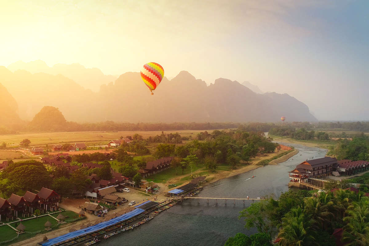 Carnet pratique : le choix entre le Cambodge et le Laos