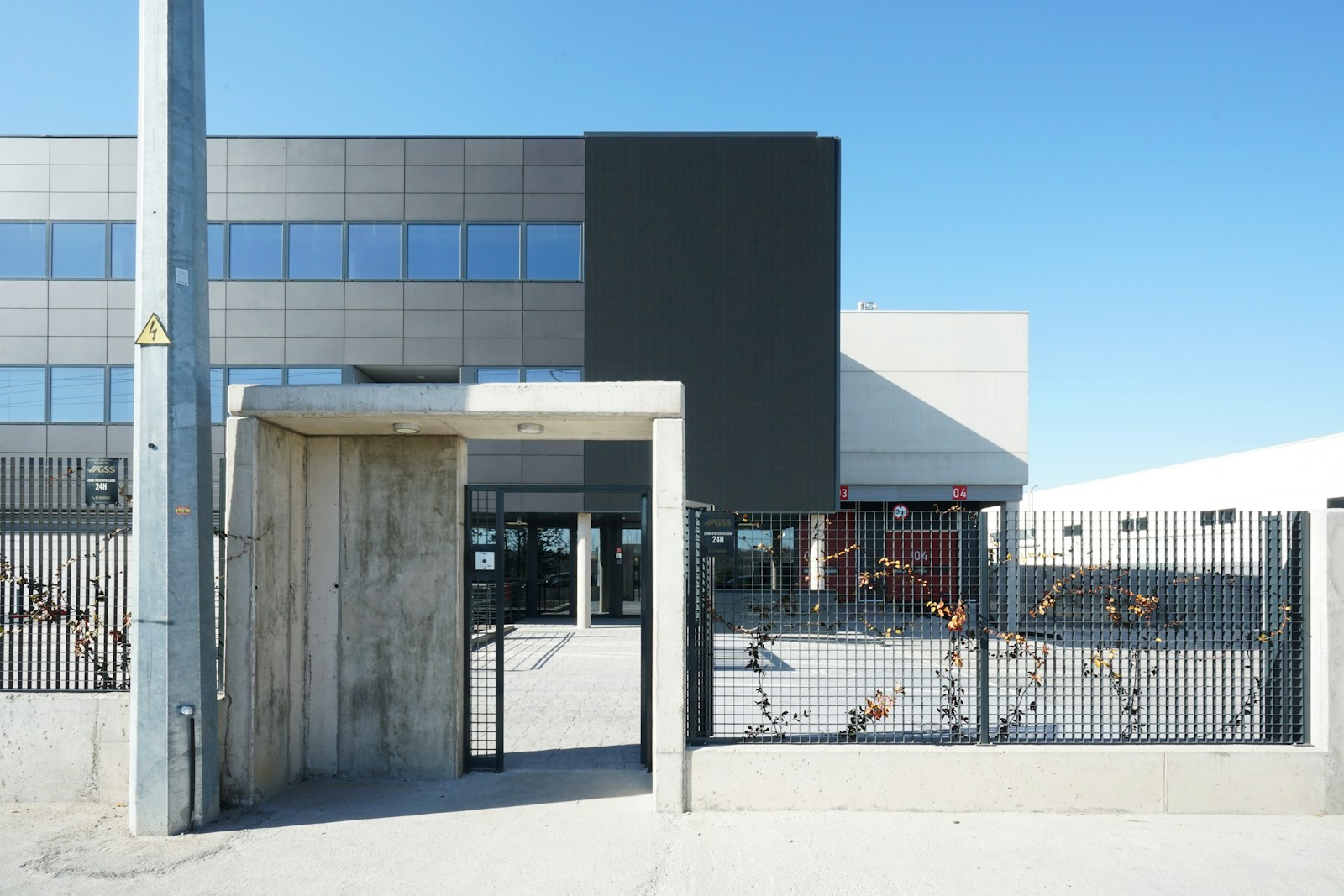 Sites industriels en Île-de-France : comment organiser les travaux en hauteur sans perturber l’activité ?